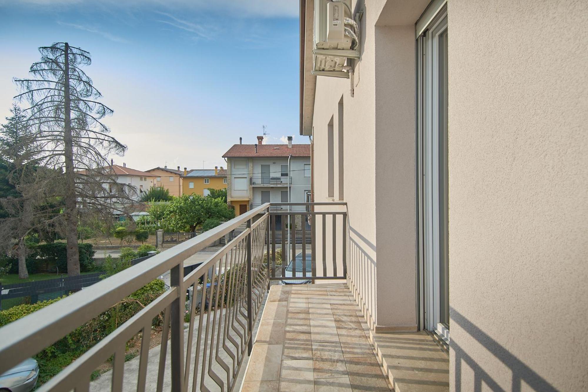 Mira Assisi Apartment Bastia Umbra Ngoại thất bức ảnh